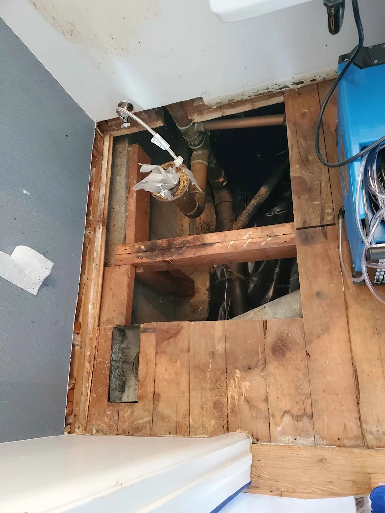Wall with hole