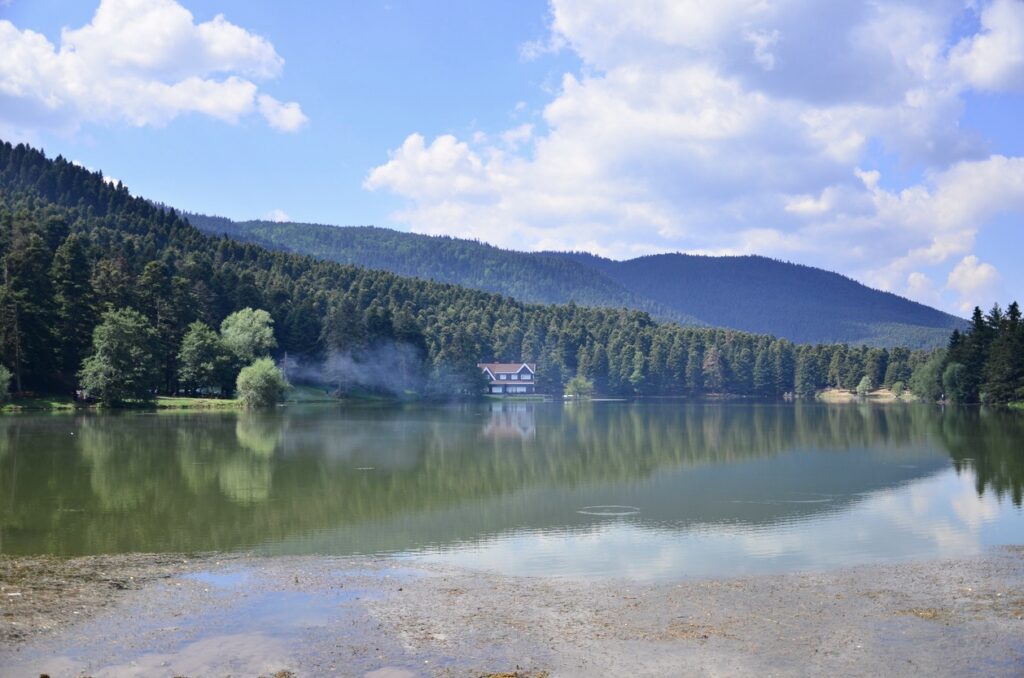 lake-house-2
