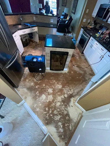 water restoration image in charlotte