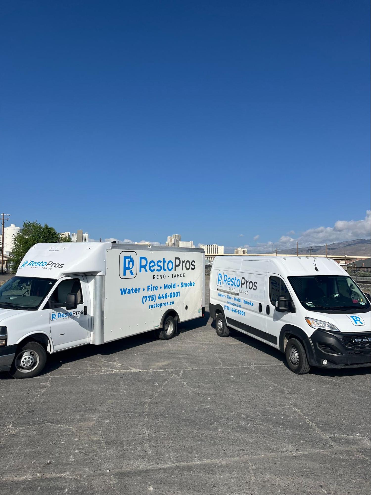 sparks why choose us image of trucks