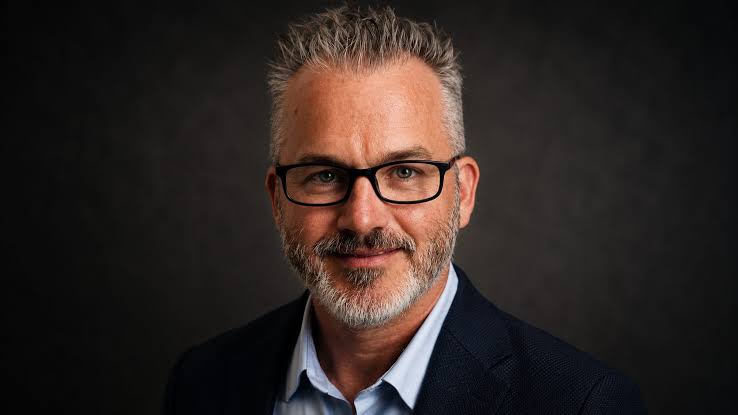 michael mcallister headshot