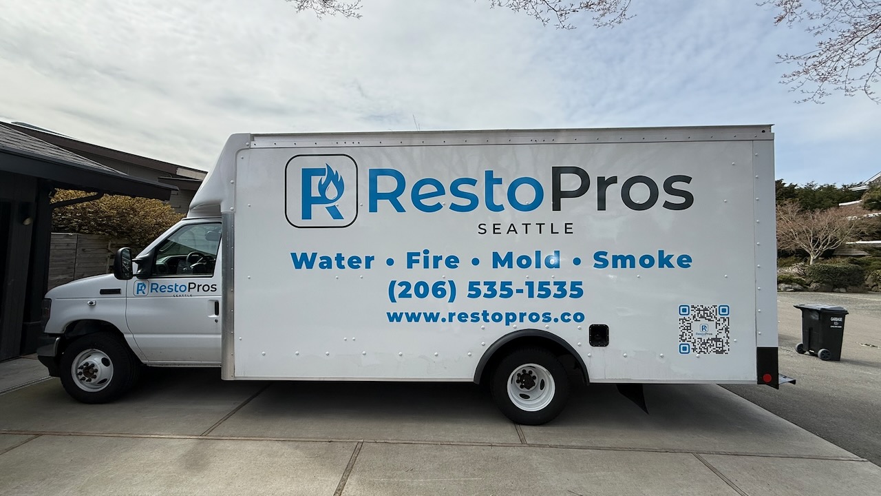 Restopros Seattle Truck